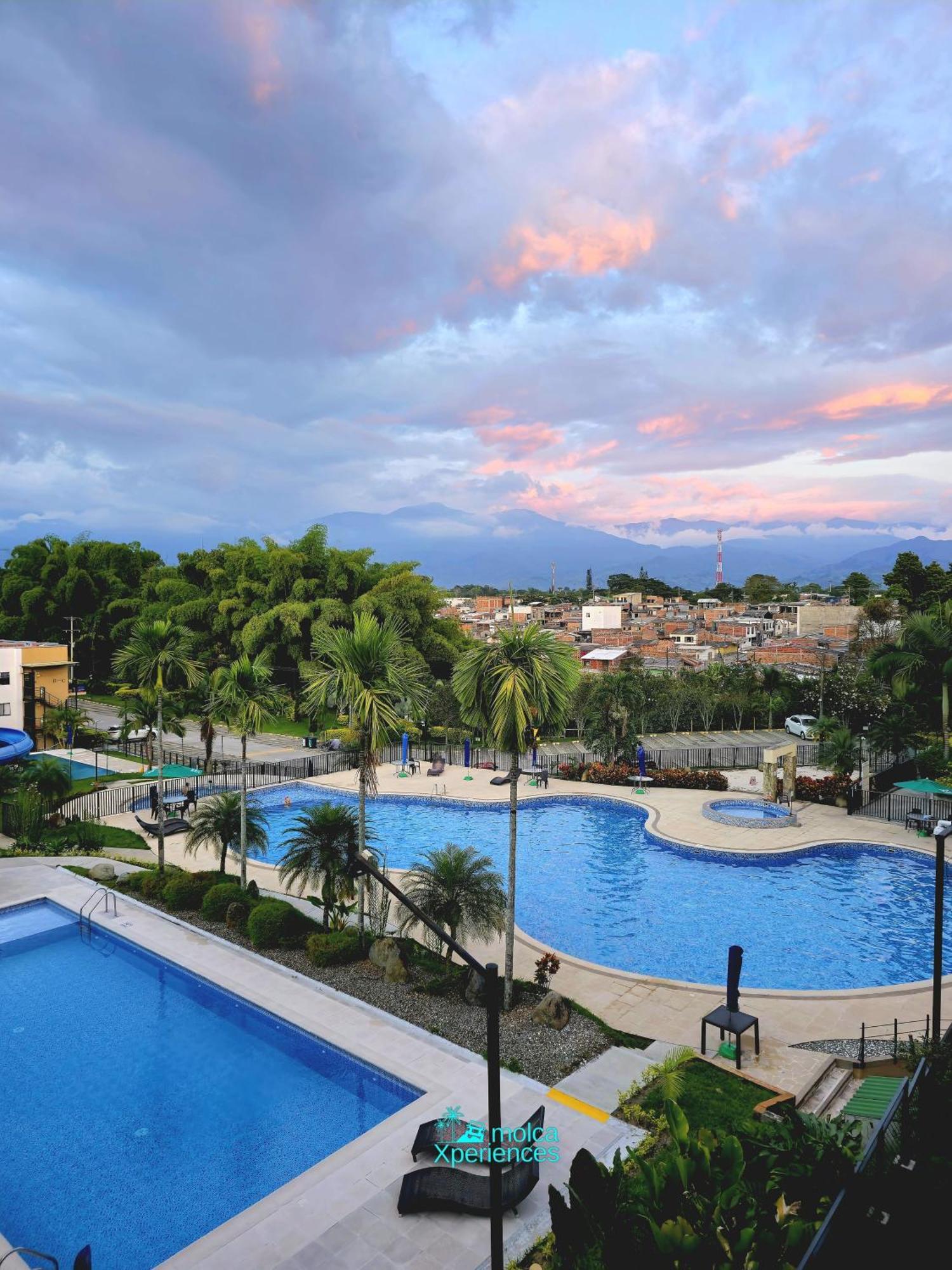 Apartamento Privado Vacacional A 5M Del Aeropuerto, 20 Minutos Del Parque Del Cafe Y Centro De Armenia Con 4 Piscinas, 3 Jacuzzi, Sauna By Molca Xperiences 3H Armênia Exterior foto